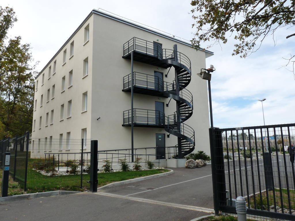 Ibis Budget Montauban Les Chaumes Exteriör bild